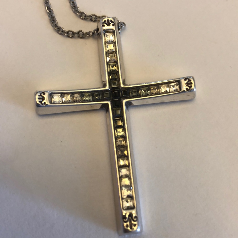 Brighton Spectrum Cross Necklace✨Saturday Sale✨